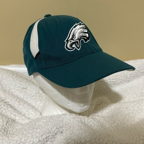 Philadelphia Eagles NFL Hat Cap Reebok Green Adjustable embroidered NFC East - Picture 1 of 8